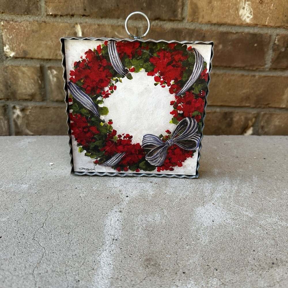 The Round Top Collection Mini Geranium Wreath Print Charm 6x6x1 Summertime Decor